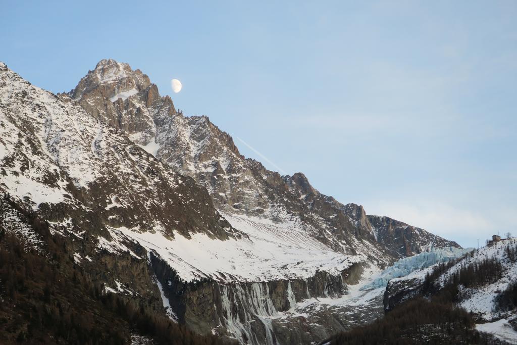 Le Dahu Hotel Chamonix Exterior foto